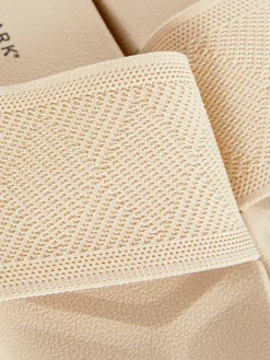 Badesandalen Mit Häkelriemen