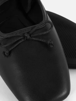 Ballerinas Mit Riemchen