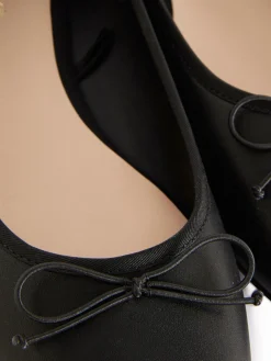 Ballerinas Mit Schleife