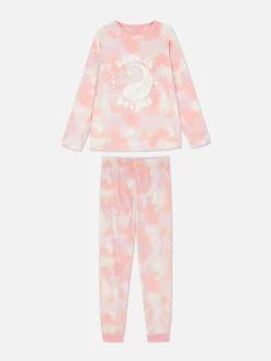 „Chasing Dreams“ Schlafanzug In Batikoptik