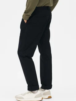 Chinos In Schmaler Passform