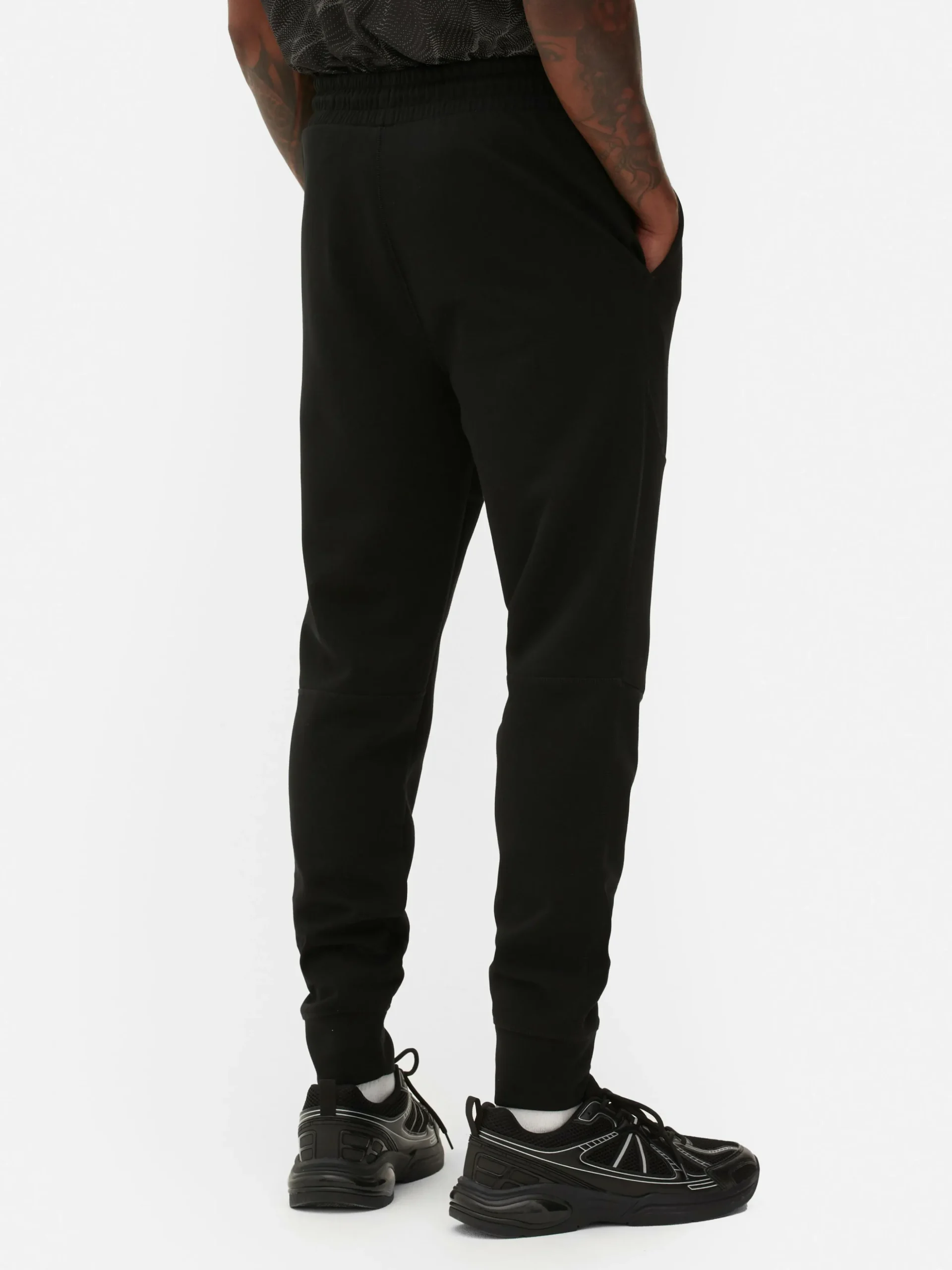 Eingefasste Slim-Fit-Jogginghose