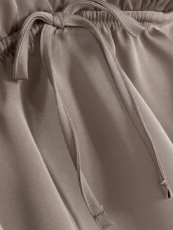 Fließender Bralette-BH Aus Satin