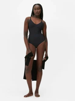 Formgebender Shapewear-Bodysuit Mit Geformten Cups