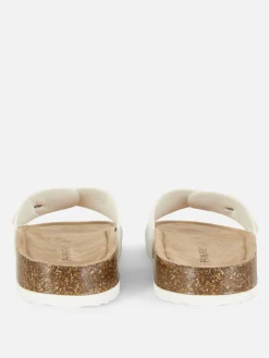 Fußbettsandalen Mit Schnallenriemen