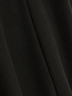 Gerippte Hose Mit Schlag