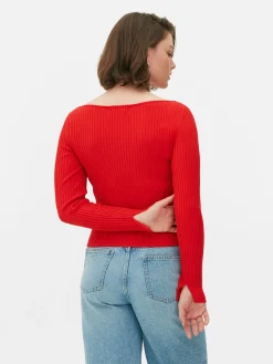 Geripptes Top Mit U-Boot-Ausschnitt