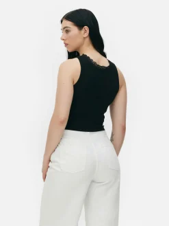 Geripptes Trägertop Mit Spitzenbesatz