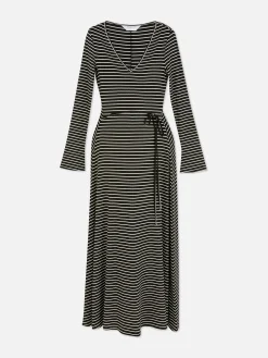 Gestreiftes Umstands-Midikleid Mit V-Ausschnitt