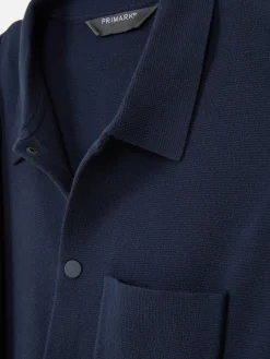 Gestricktes Hemd Mit Druckknöpfen