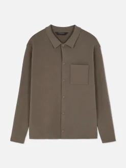 Gestricktes Hemd Mit Druckknöpfen