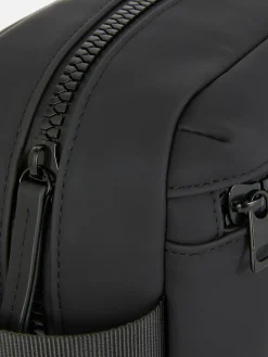 Gummierter Waschbeutel