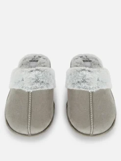 Hausschuhe In Wildleder-Optik