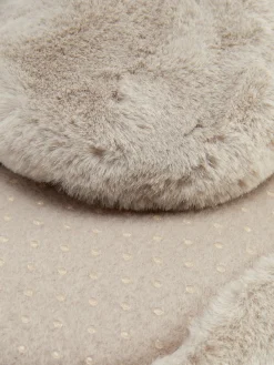 Haussocken Aus Kunstfell