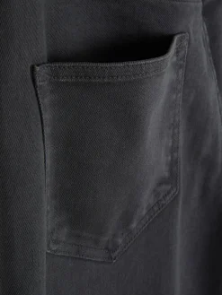 Jeans Mit Geradem Bein