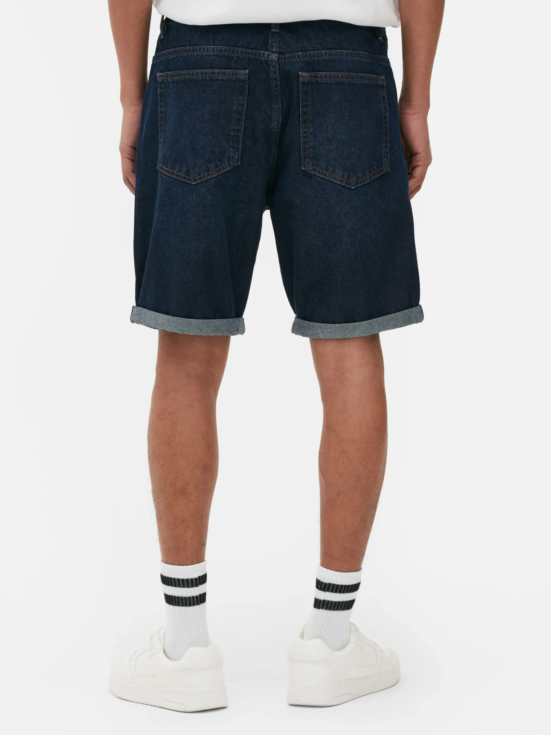 Jeansshorts Mit Geradem Bein