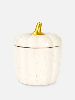 Kerze Im Gesprenkelten Kürbisgefäß