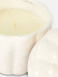 Kerze Im Gesprenkelten Kürbisgefäß