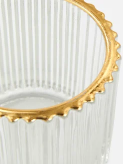 Kerzenhalter Mit Geriffeltem Teelicht