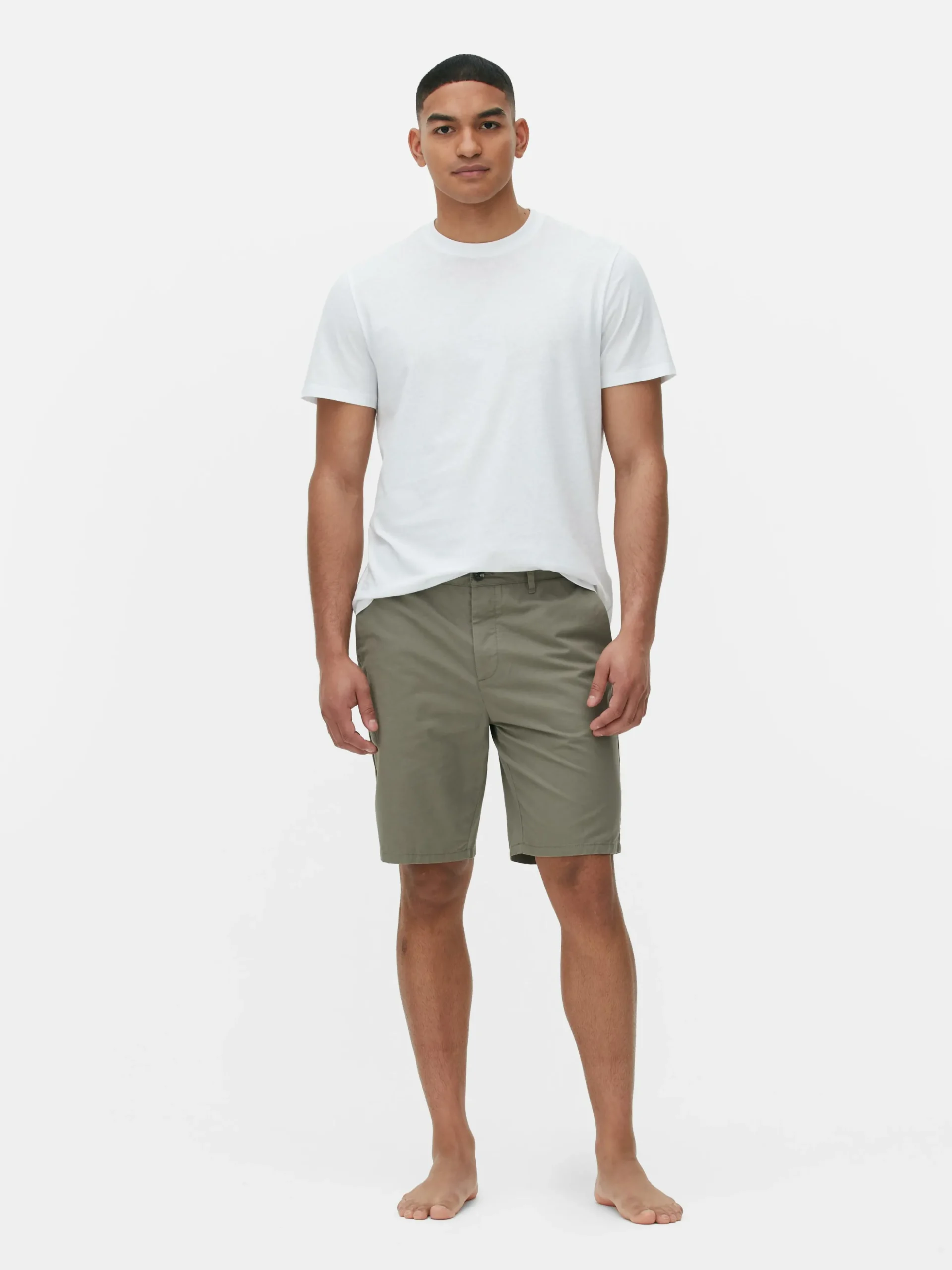 Klassische Chino-Shorts