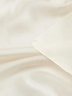 Klassisches Satin-Halstuch