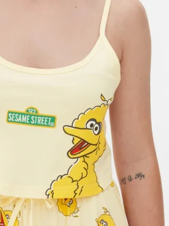 Kurzer „Sesamstraße“ Schlafanzug