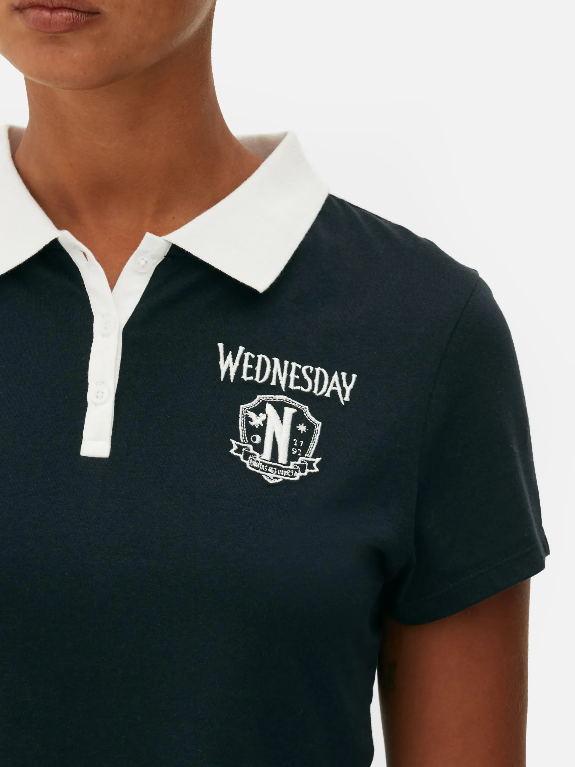 Kurzer „Wednesday Addams“ Schlafanzug