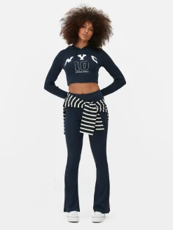 Kurzes Top Mit Kapuze Und Grafik