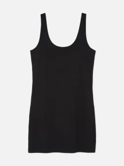 Lang Geschnittenes Basic-Trägertop