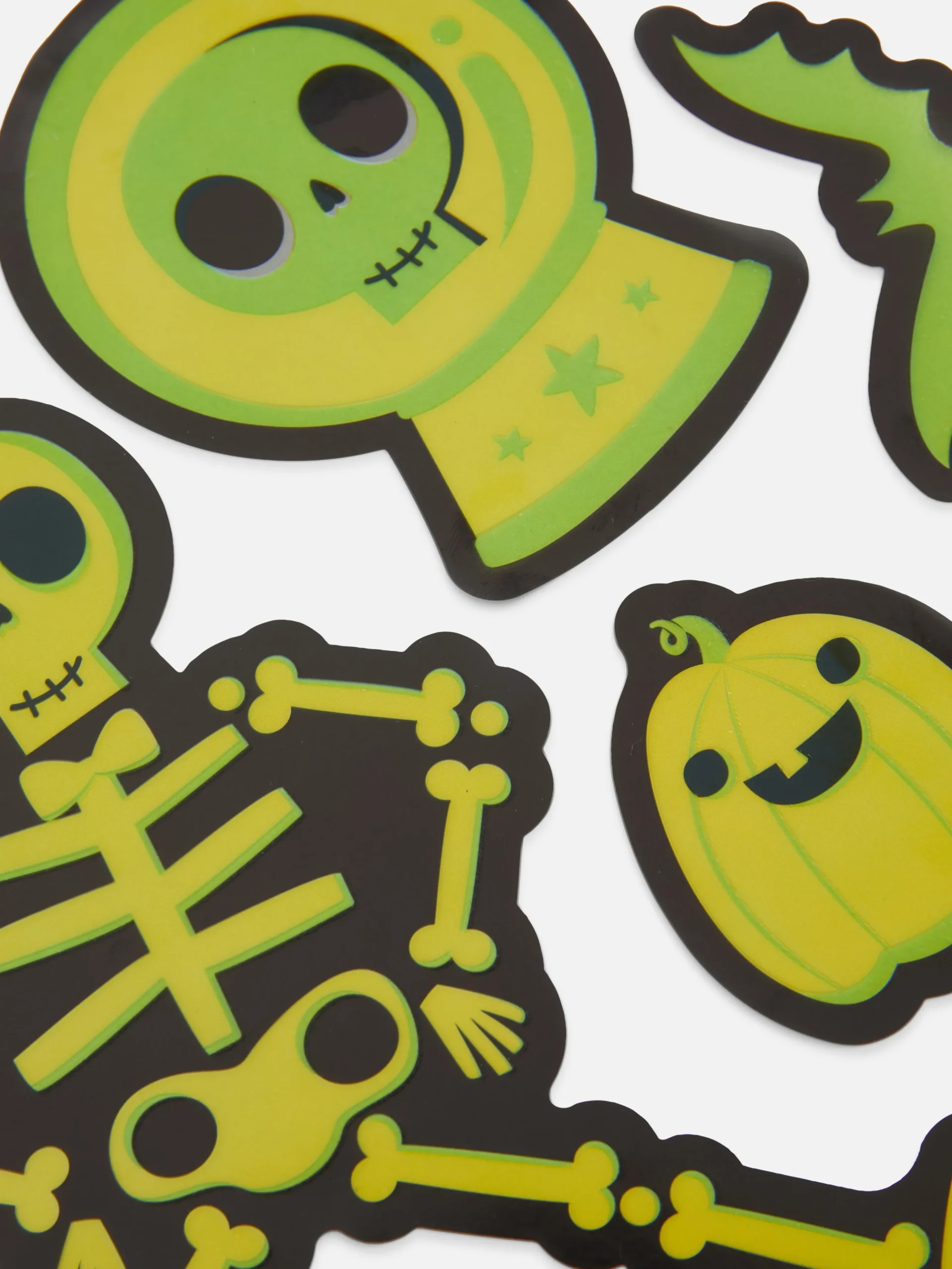 Leuchtende Halloween-Fenstersticker