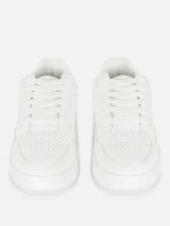 Low-Top-Sneaker Zum Schnüren