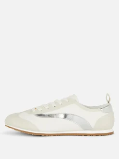 Low-Top-Sneaker Zum Schnüren Mit Plimsoll