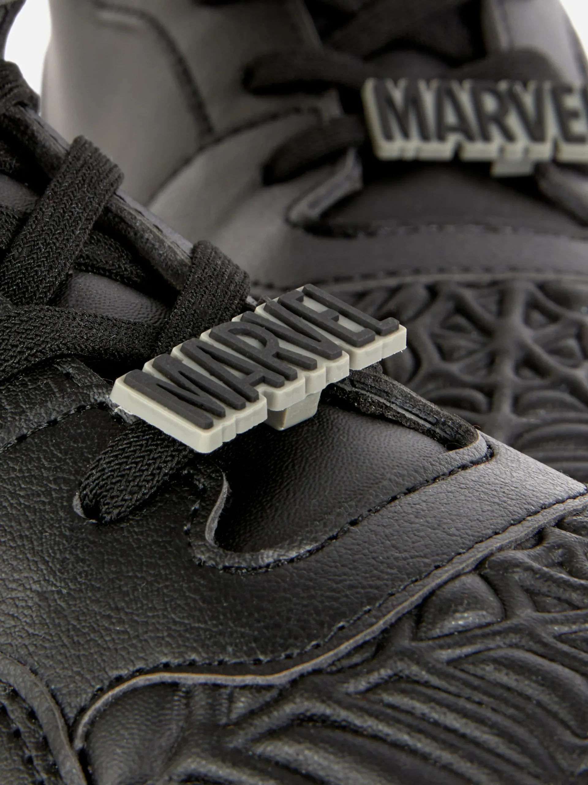 „Marvel Spider-Man“ High-Top-Sneaker Mit Prägung