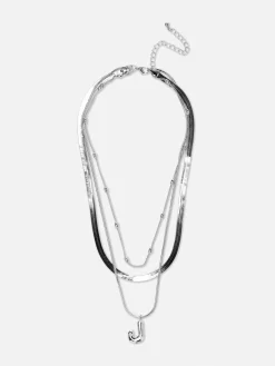 Mehrlagige Halskette Mit Gesteppter Initiale