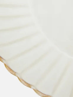 Muschelförmiger Essteller