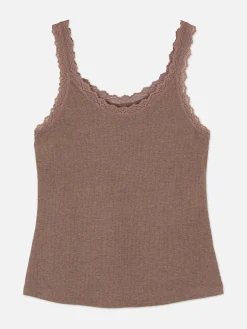 Nachtwäschetop Mit Spitzenbesatz