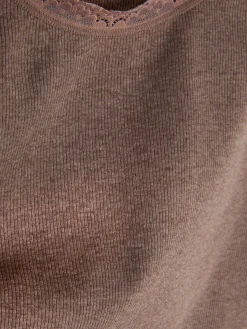 Nachtwäschetop Mit Spitzenbesatz