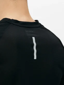 Performance T-Shirt Mit Rundhalsausschnitt