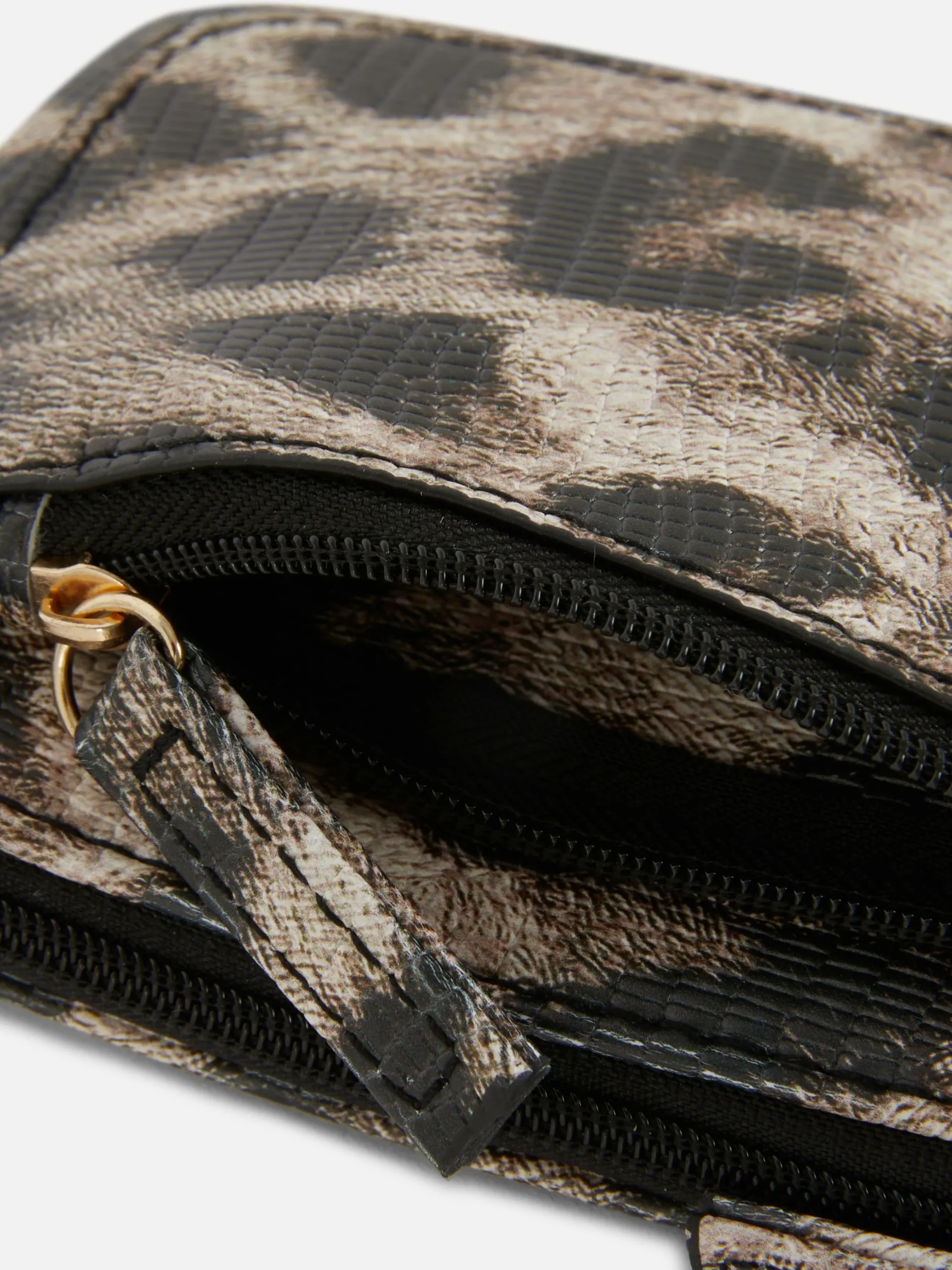 Portemonnaie In Schlangenoptik