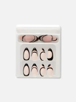 PS… Kunstnägel Mit French-Spitze Und Wirbelmuster