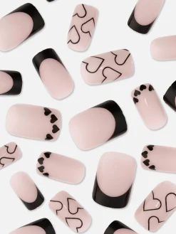 PS… Quadratische, Glänzende Kunstnägel Mit Herzmotiv