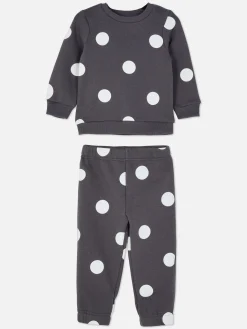 Pullover Und Jogginghose Mit Pünktchenmuster