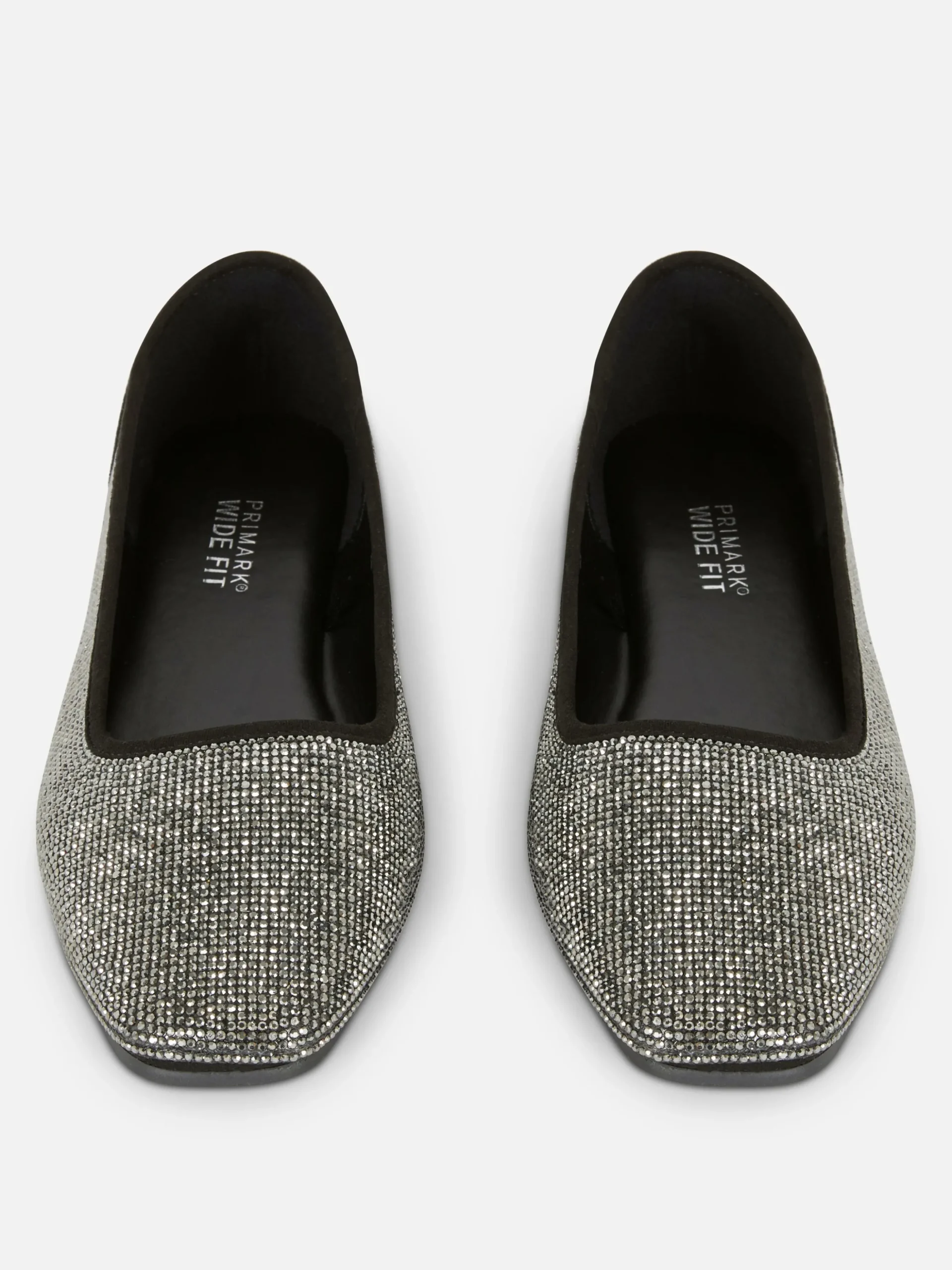 Pumps Mit Eckiger Zehenpartie Und Nieten