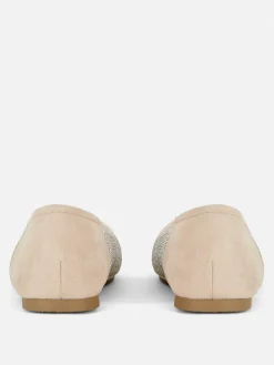 Pumps Mit Eckiger Zehenpartie Und Nieten