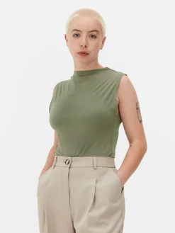 Ärmelloser Body Mit Hohem Kragen