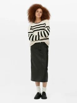 Rundhalspullover Mit Knopfdetail