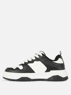 Schnürsneaker Mit Kontrasteinsätzen