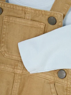 Set Aus Langarmshirt Und Latzhose