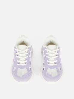 Sneaker Mit Breiter Sohle Und Einsätzen