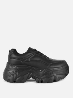 Sneaker Mit Extremer Plateausohle